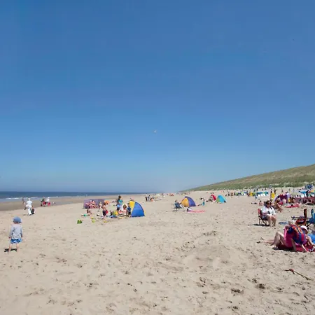 Hotel Bungalowparck Tulp & Zee By Interhome