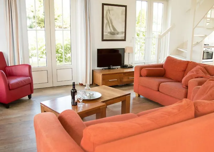 Hotel Bungalowparck Tulp & Zee By Interhome